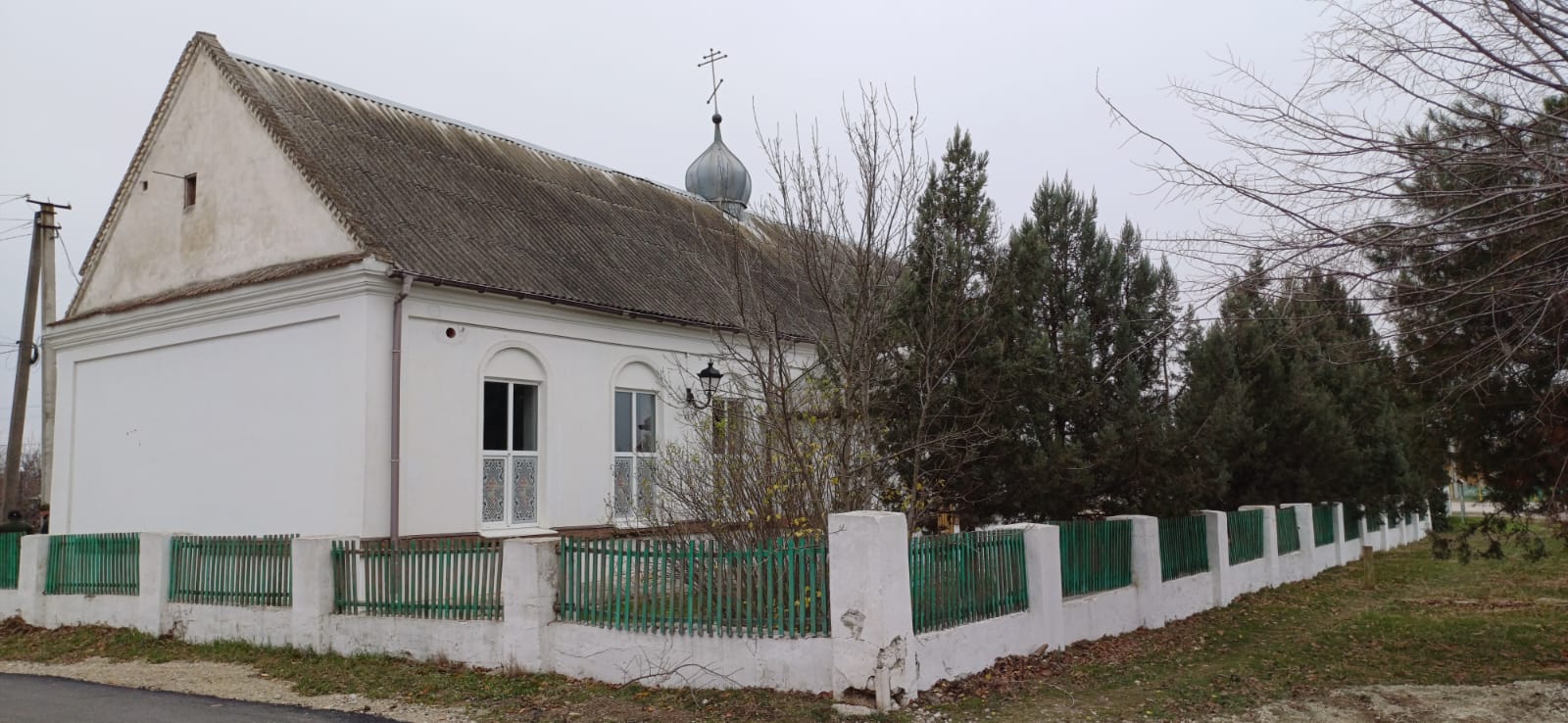 Храм Великомученика Димитрия Солунского в с. Садовое