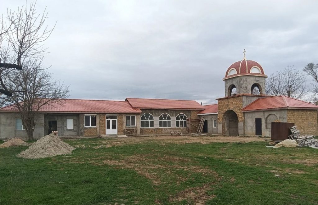 Завершен сбор на бетон для храма Архангела Михаила в с. Михайловка (Крым)