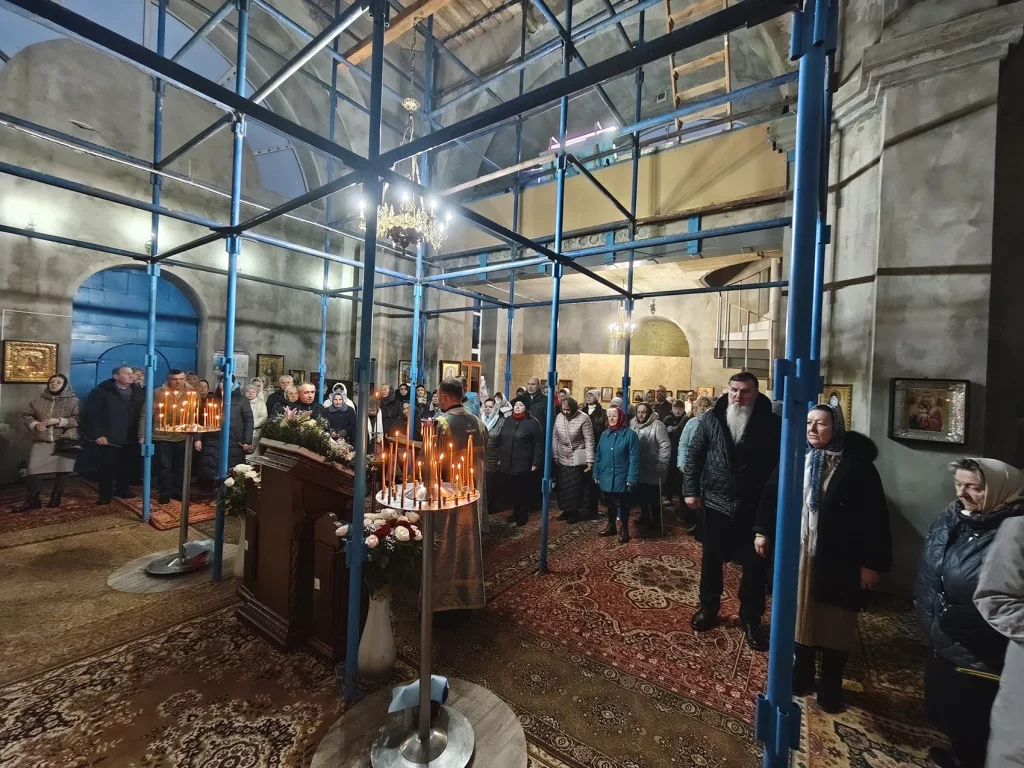 Поможем построить приходской дом при Свято-Введенском храме в Макеевке, ДНР!