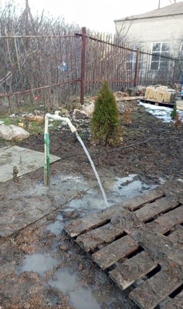 Скважина в с. Благодатное (ДНР), на которую мы собрали, работает!