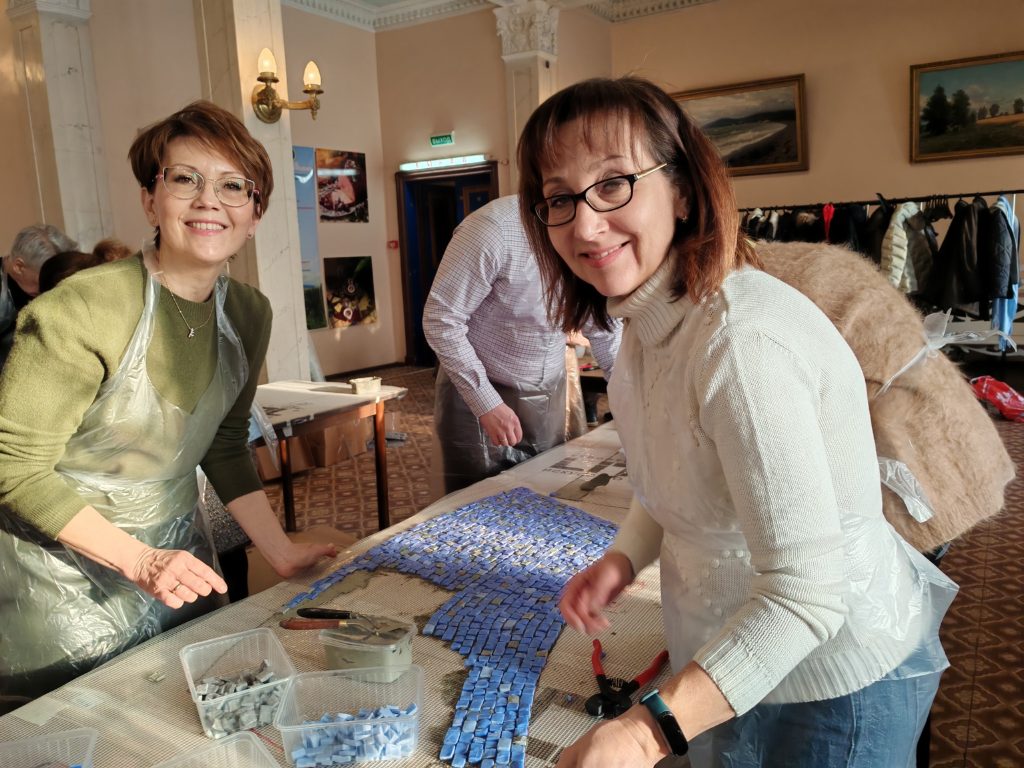 Мы приняли участие в создании мозаичного образа Свт. Николая. Приглашаем всех желающих!