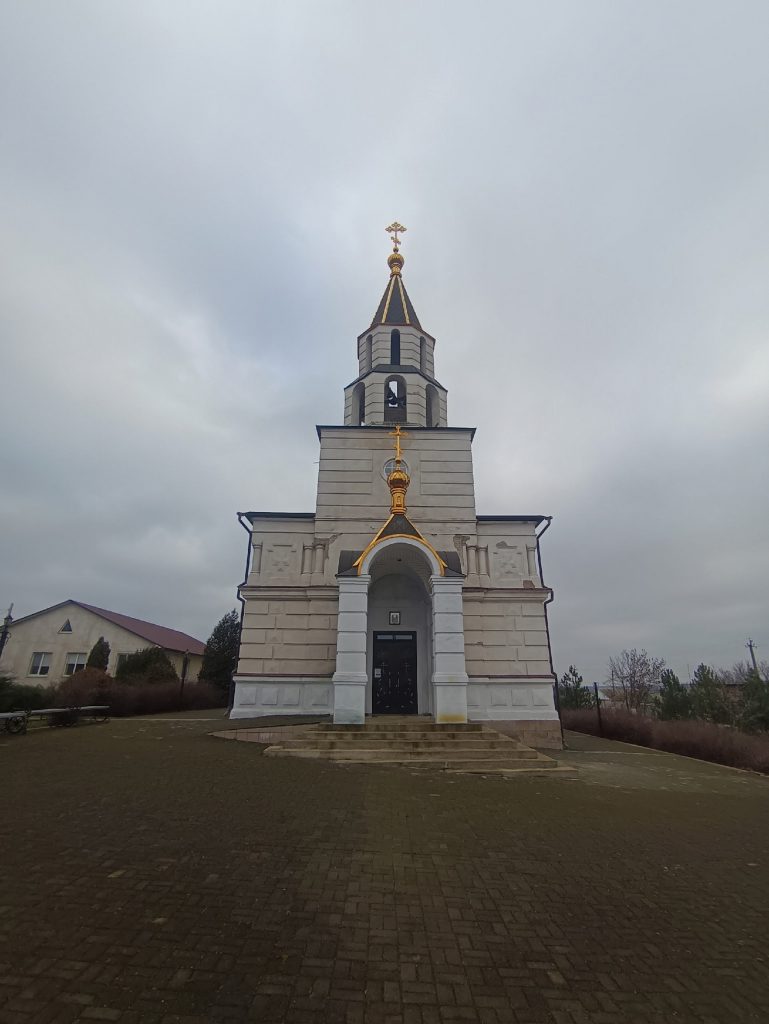 Завершен сбор на окна для храма Рождества Богоматери в с. Бугас, ДНР