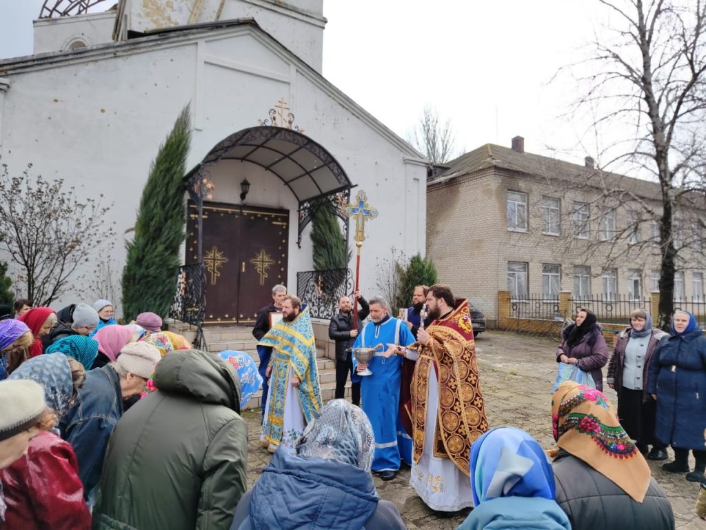 Отопление для "раненого" храма Архангела Михаила во Владимировке: успеть до зимы!